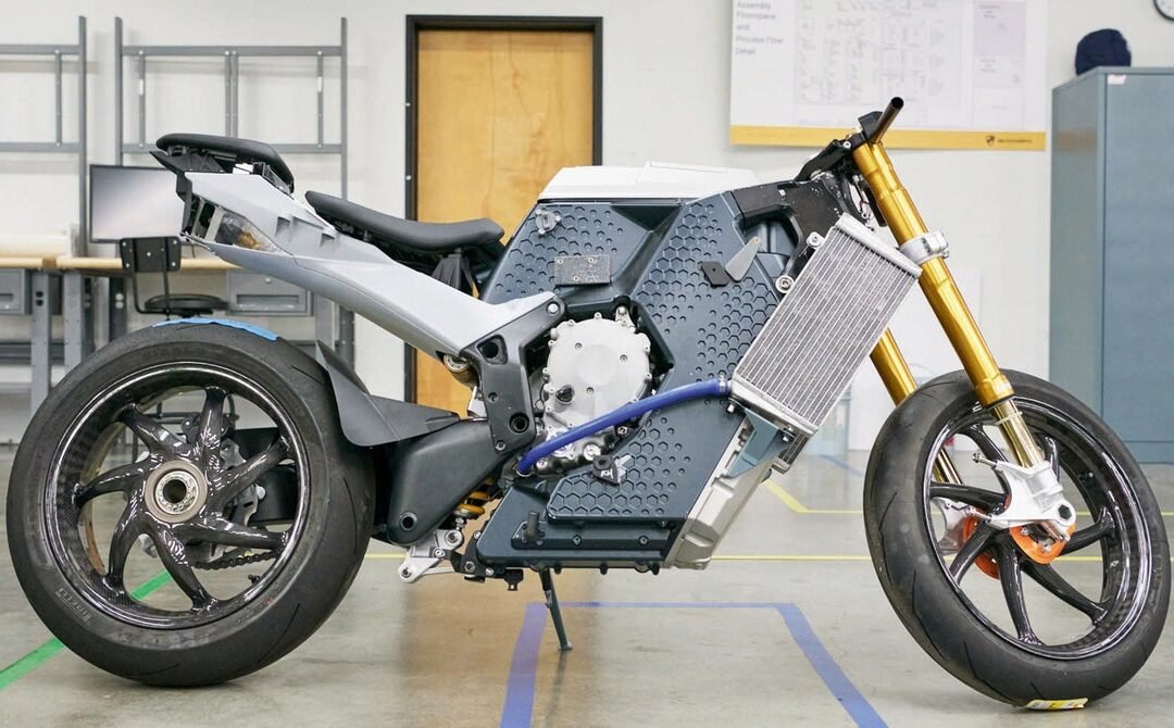 Damon Motors HyperSport First Ride: The Electric Superbike Is a Promising Prototype
